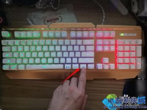 win10键盘呼吸灯怎么打开_高手教你打开win10键盘呼吸灯的方法